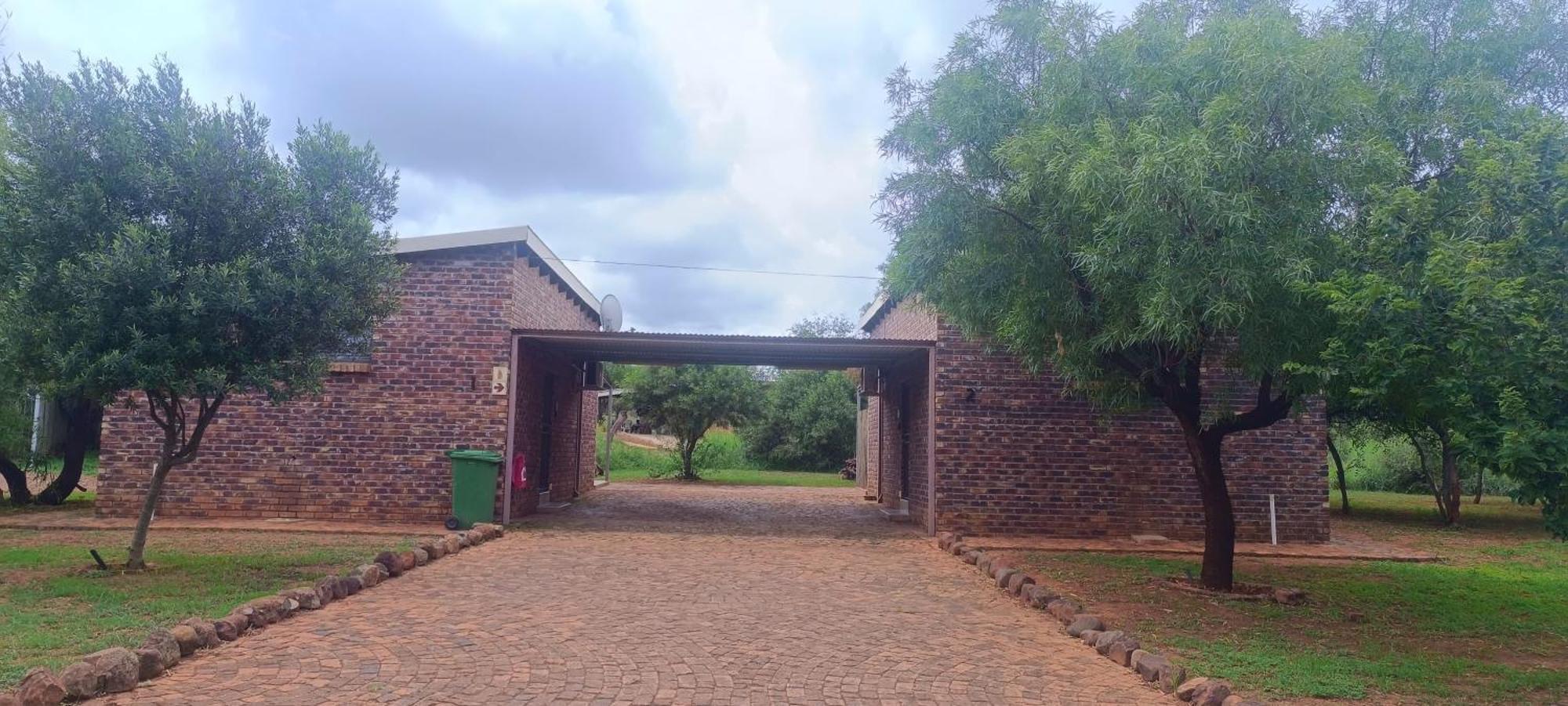 Kareespruit Game Ranch & Guest House Zeerust 外观 照片